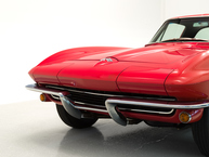 1965 Corvette Coupe Sting Ray - Rally Red 194375S112309 - Studio
